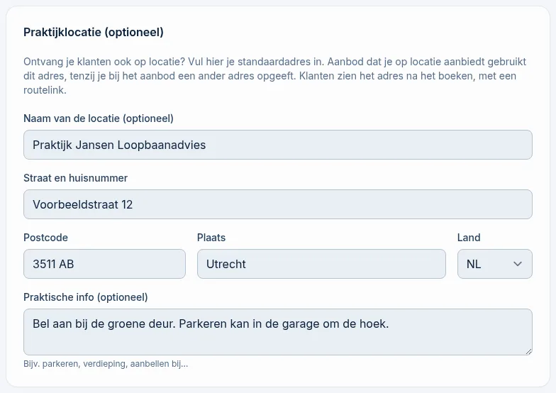 Het blok Praktijklocatie in Sessie-instellingen met naam, adres, postcode, plaats, land en praktische info